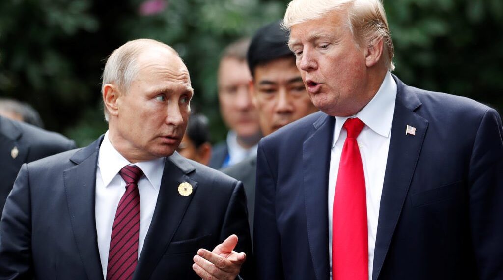 Trump diz que aplicaria tarifas adicionais ao petróleo russo se houvesse necessidade