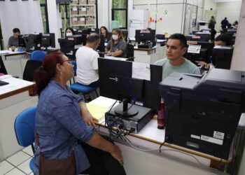 Seduc-AM convoca mais 868 candidatos aprovados em Processo Seletivo
