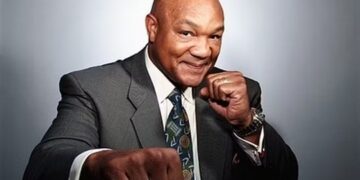 Lenda do boxe George Foreman morre aos 76 anos, deixando legado no esporte e nos negócios