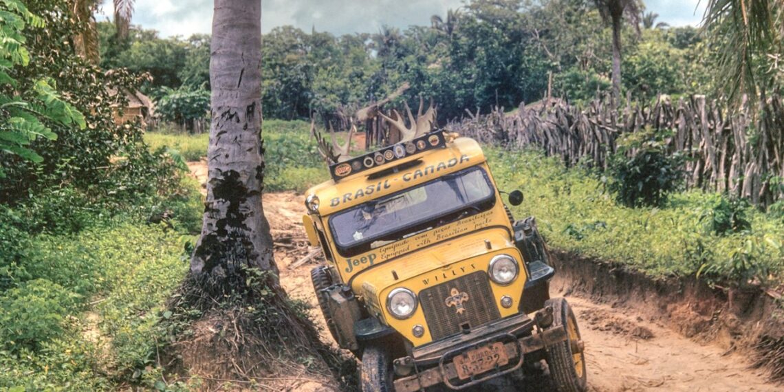 Jeep é sinônimo de aventuras únicas e uma delas celebra 70 anos