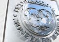 FMI reduz projeção de alta do PIB global de 3,3% para 2,8% em 2025