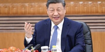 Retaliação: China aplica tarifa de 34% e restrição de minerais raros aos EUA