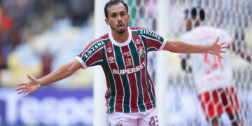 Fluminense toma susto mas vence Red Bull Bragantino