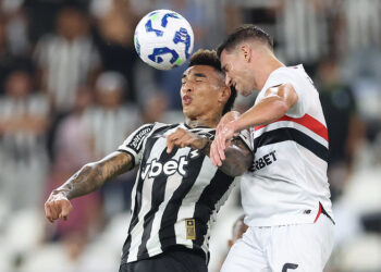 São Paulo oscila contra o Botafogo e empata pela 4ª vez no Brasileirão