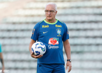 Corinthians retoma conversas por Dorival após Tite desistir de acordo