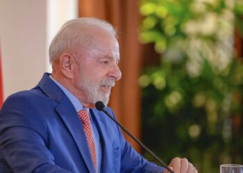 Popularidade de Lula para de cair, mas Nordeste mantém avaliação positiva