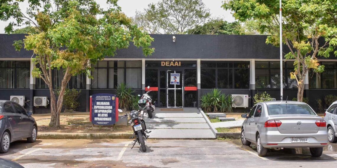 Adolescente de 14 anos é apreendido por estupro de vulnerável contra irmã de 8