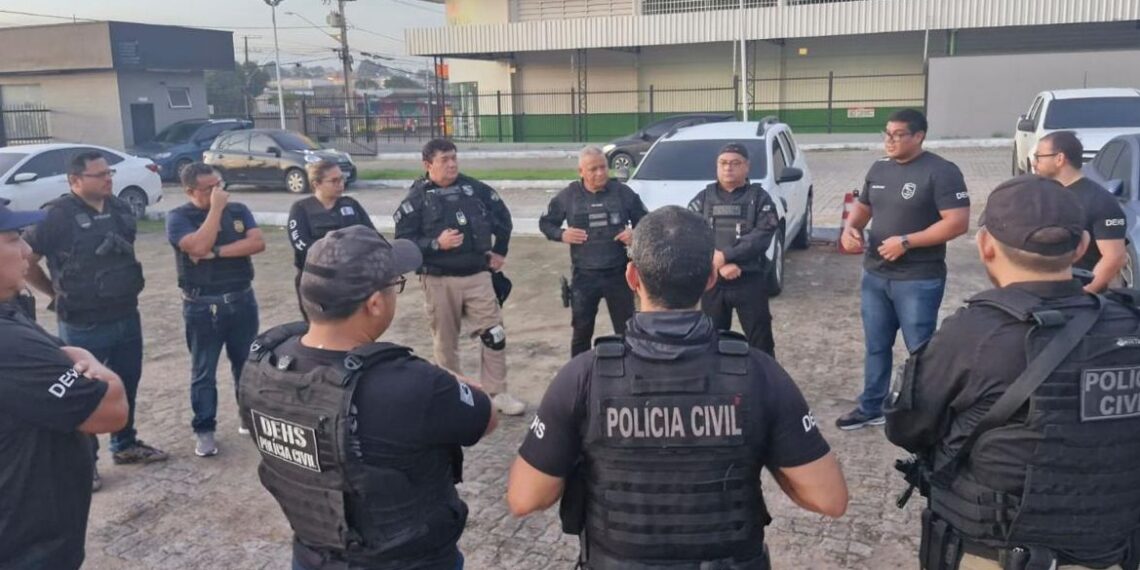 Polícias Civil e Miliar prendem cinco pessoas por extorsão mediante sequestro