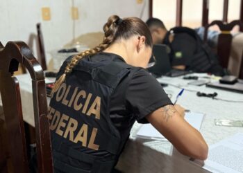 PF prende homem em flagrante com material de abuso sexual infantil em Manaus
