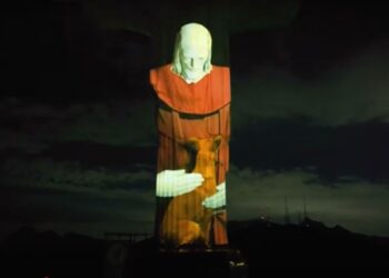 Cristo Redentor ‘abraça’ a causa pet