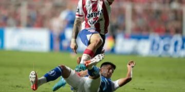 Cruzeiro perde para o Santa fé na estreia da Sul-Americana
