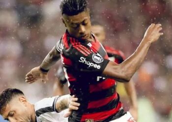 Bruno Henrique é escalado para jogo do Flamengo pelo Brasileiro