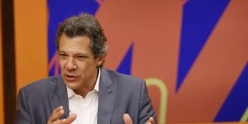 EUA são incoerentes ao tarifar o Brasil, afirma Haddad