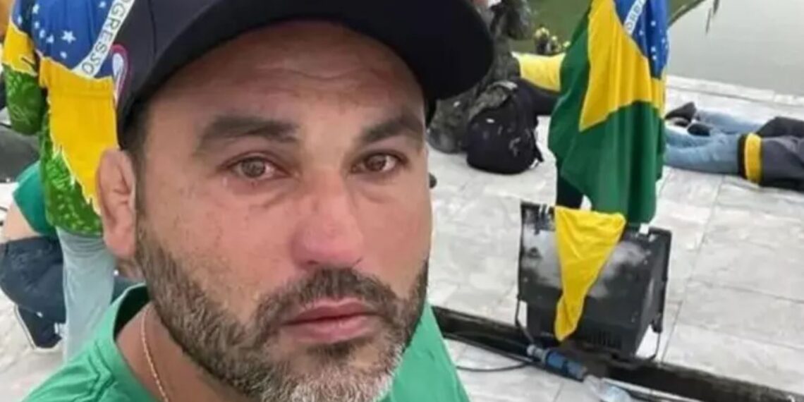 Léo Índio busca asilo político na Argentina