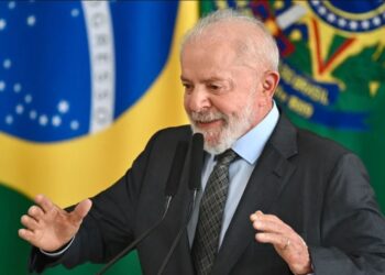 Para 62% dos brasileiros, Lula não deveria se candidatar em 2026, diz pesquisa Genial/Quaest