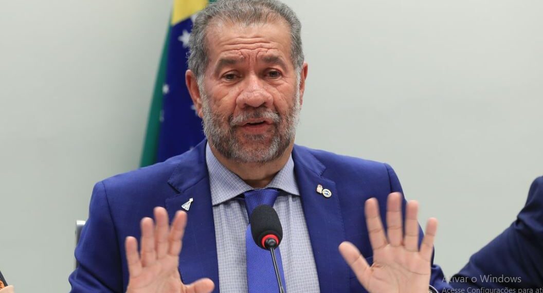 Lupi diz que é difícil calcular quantos tiveram descontos irregulares