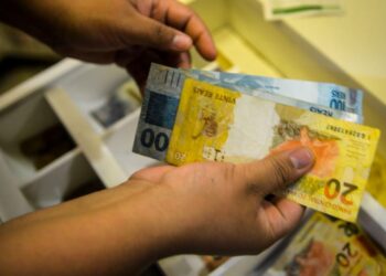 Governo propõe salário mínimo de R$ 1.630 em 2026