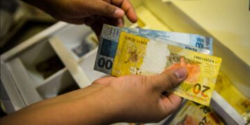 Governo propõe salário mínimo de R$ 1.630 em 2026