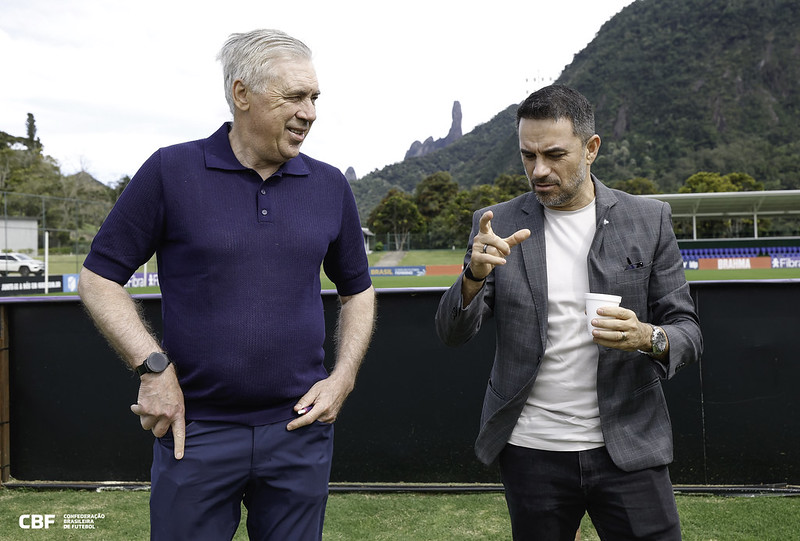 Ancelotti diz que Brasil jogará como Real Madrid e se declara à seleção: ‘Melhor time do mundo’
