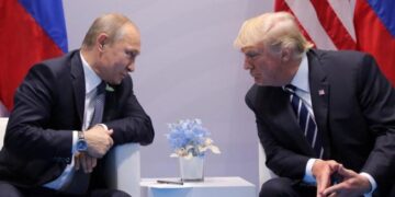Trump ameaça Rússia com novas sanções se cessar-fogo na Ucrânia não for cumprido