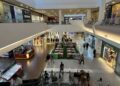 ‘Plantão Tira-Dúvidas’ em shopping orienta sobre a Declaração de Imposto de Renda à população de Manaus