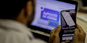 Receita abre na sexta consulta a maior lote de restituição da história