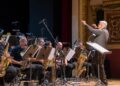 Teatro da Instalação celebra 24 anos com show gratuito da Amazonas Band