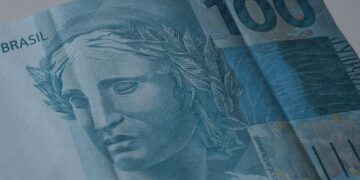 Governo congela R$ 31,3 bi do Orçamento de 2025