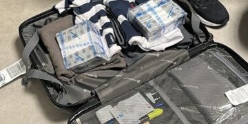 Trio vindo de Manaus é preso com R$ 1,2 milhão em dinheiro no aeroporto de Brasília