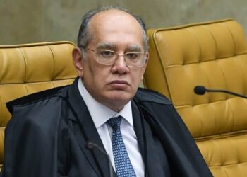 STF amplia foro privilegiado e mantém competência mesmo após saída do cargo