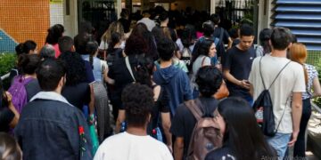 Senado aprova cota de 30% em concursos para negros e indígenas