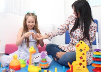 Atrasos no desenvolvimento infantil exigem atenção nos primeiros anos de vida