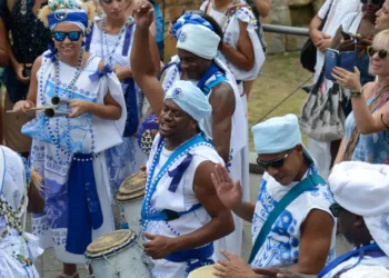 Número de adeptos da umbanda e candomblé triplica no Brasil em dez anos, aponta Censo 2022