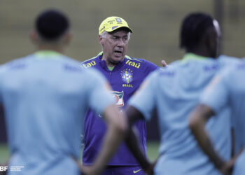 Ancelotti estreia no comando da Seleção em duelo contra o Equador pelas Eliminatórias
