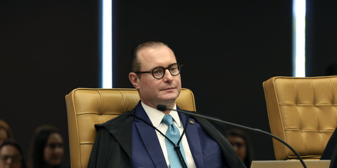 Zanin cobra nomes de servidores do STJ em apuração sobre vazamento de dados sigilosos