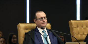 Zanin cobra nomes de servidores do STJ em apuração sobre vazamento de dados sigilosos