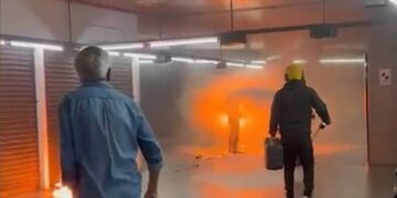 Idoso que ateou fogo em si mesmo na estação São Bento morre no hospital