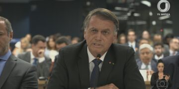 PF revela que ‘Abin Paralela’ espionou quase 1,8 mil telefones sob ordens do governo Bolsonaro