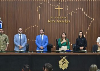 Vereador Aldenor Lima participa de homenagem pelos 20 anos da Dema na Aleam