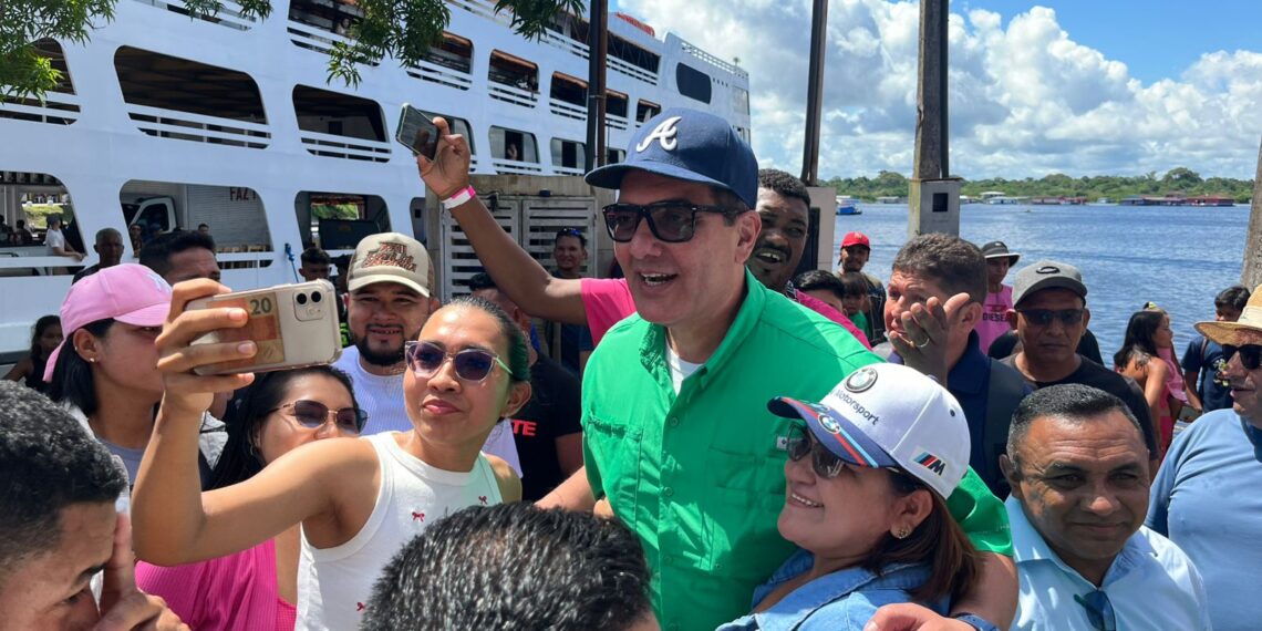 Deputado Abdala Fraxe destaca avanços na educação e saúde em Uarini