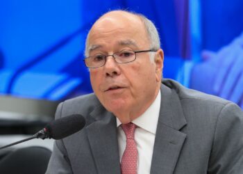 Itamaraty negocia com a Jordânia retirada de políticos brasileiros em Israel