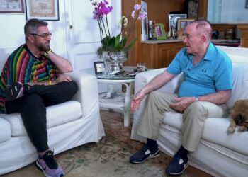 Aos 90 anos, Renato Aragão dá rara entrevista e fala sobre vida, memória e parceria com a esposa Lílian