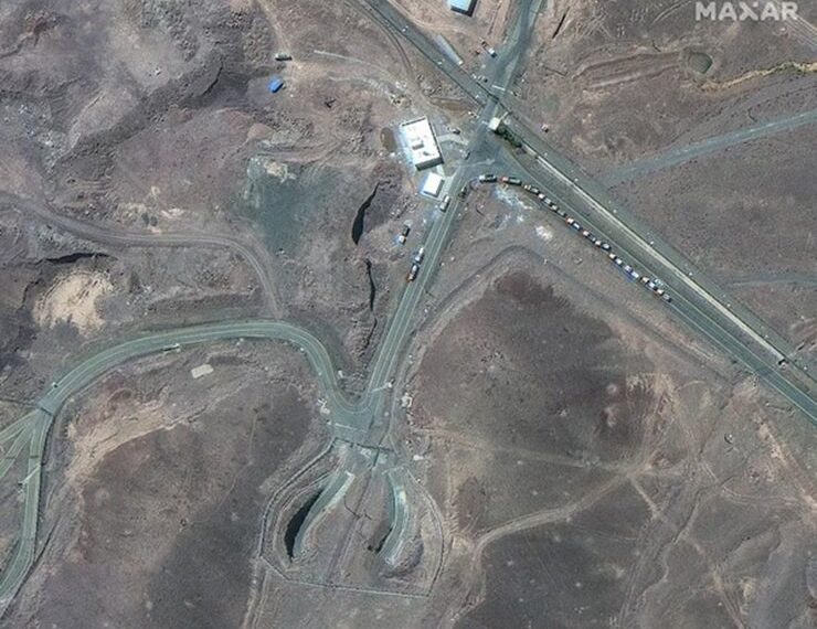 Imagens de satélite revelam nova estrada e escavações na usina nuclear de Fordow, no Irã