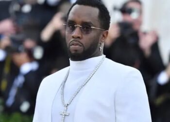 Júri chega a veredito em 4 de 5 acusações contra Diddy, mas continuará a deliberar
