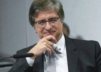 PGR pede ao STF condenação de Bolsonaro por tentativa de golpe e liderança de organização criminosa