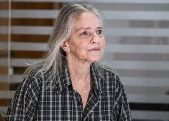 Angela Ro Ro segue internada após traqueostomia e precisa de doações para custear tratamento