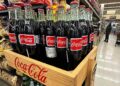 Coca-Cola anuncia versão com açúcar de cana nos EUA após pressão de Trump