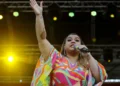 Corpo de Preta Gil chega ao Brasil e velório será no Theatro Municipal do Rio de Janeiro