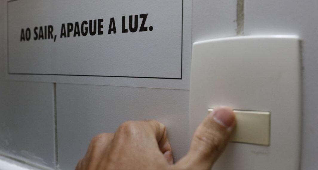 Nova tarifa social de energia elétrica passa a valer neste sábado