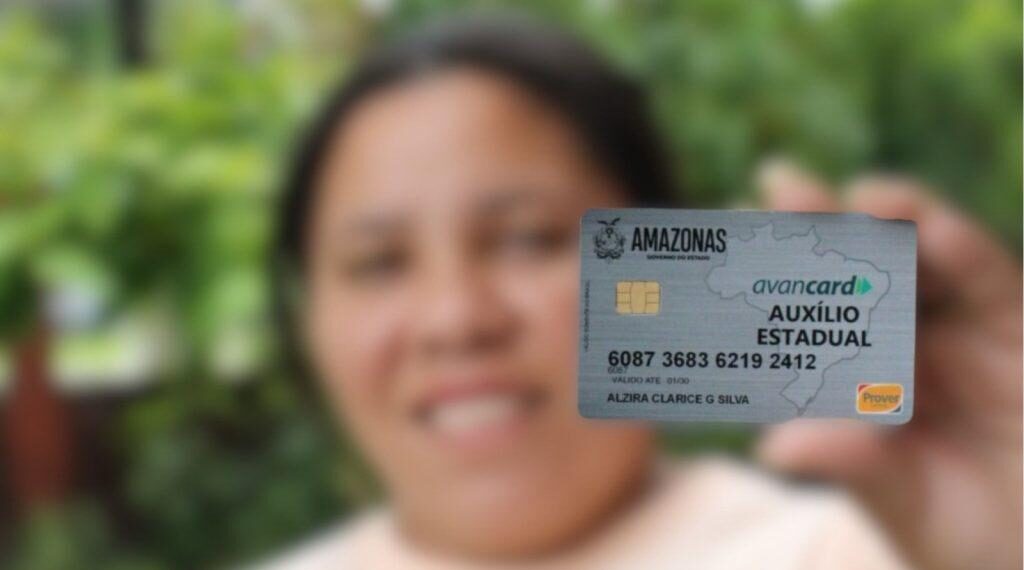 Uso do Auxílio Estadual para jogos de apostas pode resultar na perda do benefício no Amazonas